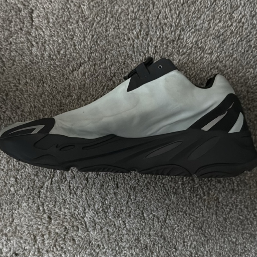 Adidas Yeezy Boost 700 MNVN Blue Tint, size US Men’s 11.